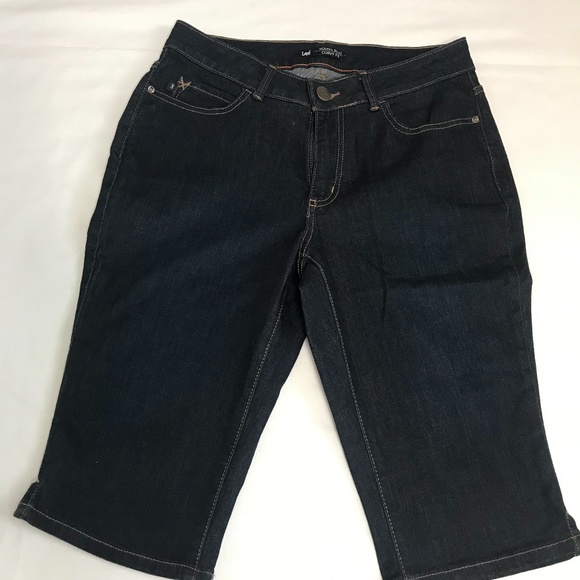 lee modern series curvy fit shorts